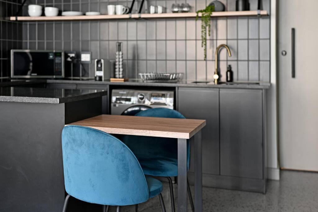 Zainab - Modern Centre Aprt- And Mountain Views! Apartment Kapstadt